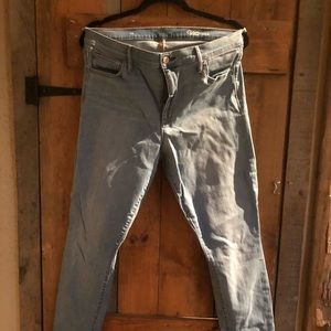 Gap 1969 Jeans